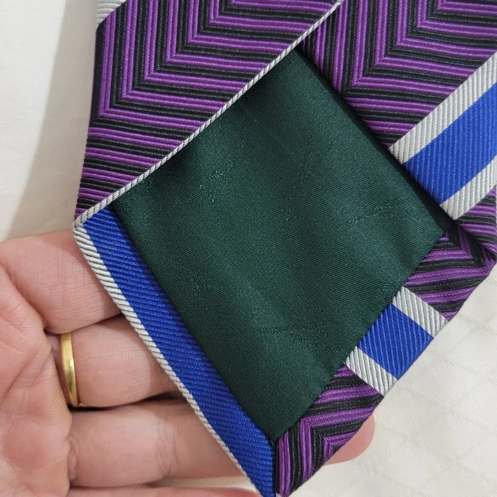XMI Platinum Silk Tie Purple Blue Chevron Repp Stripe Hand Made USA